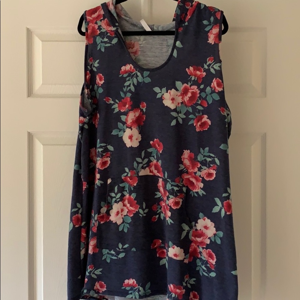 Piphany La Jolla sleeveless hoodie